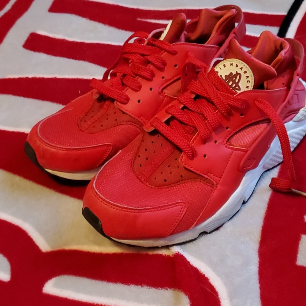 Air Huaracne by Nike